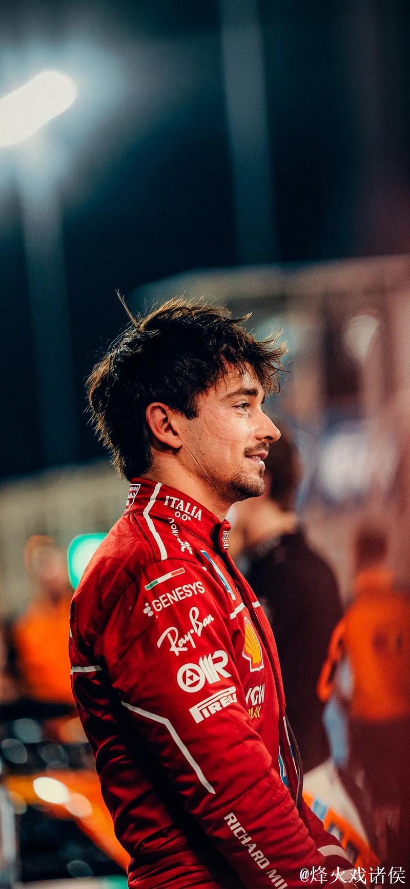 F1巴林站排位赛:皮亚斯特里夺杆 拉塞尔安东内利遭罚 F1巴林站排位赛:皮亚斯特里夺杆 拉塞尔安东内利遭罚